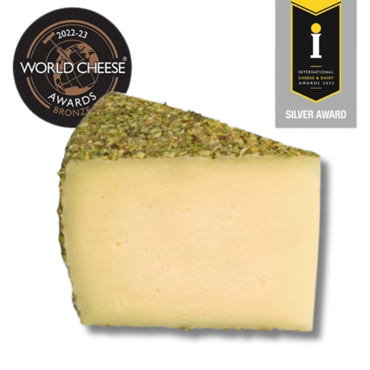 Sheep Milk Cheese covered with Honey and Oregano - Queso Oveja Miel Oregano. Vega Mancha, 250g - Little Spain Market