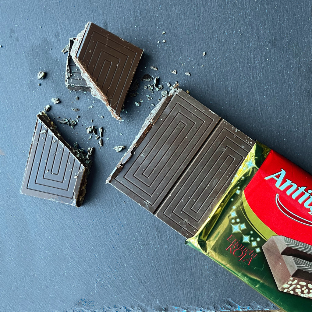 Crunchy Chocolate Nougat - Turron Chocolate Crujiente. AntiuXixona, 200g - Little Spain Market